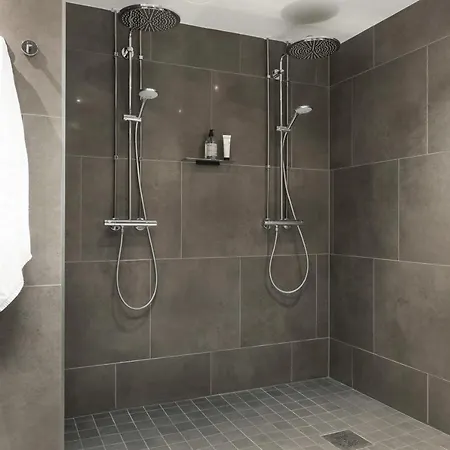 Noli Soernaeinen Отель 4*