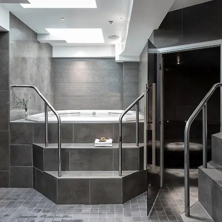 Noli Soernaeinen 4* Helsinki