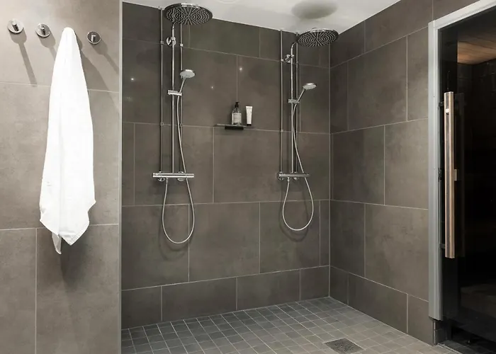 Noli Soernaeinen Hotel 4*